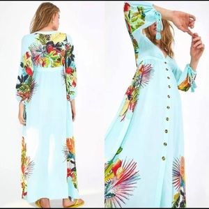 NWT. Farm Rio Balcony Tropical Dress. Size XS.